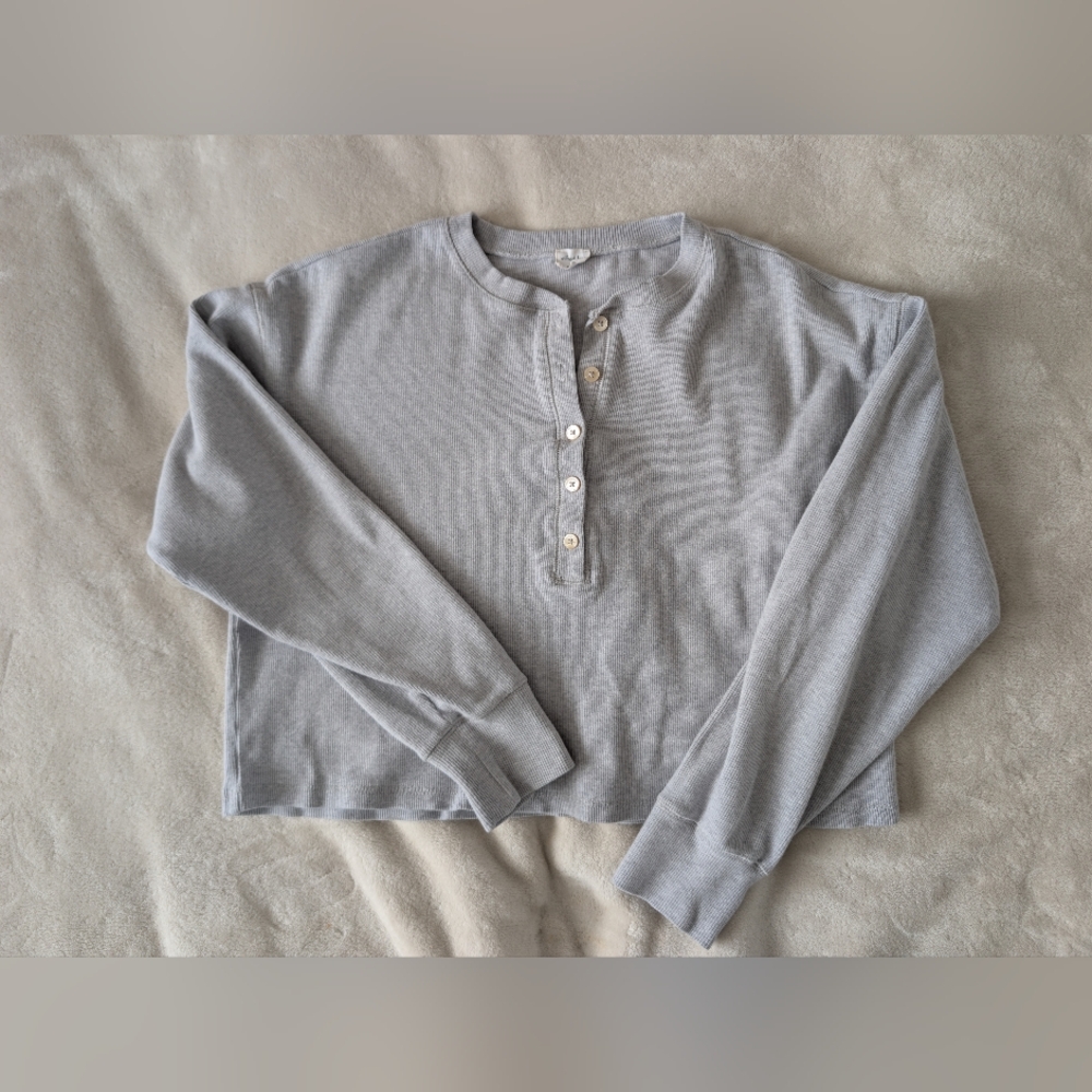 Wilfred Gray Women's Henley Sweater